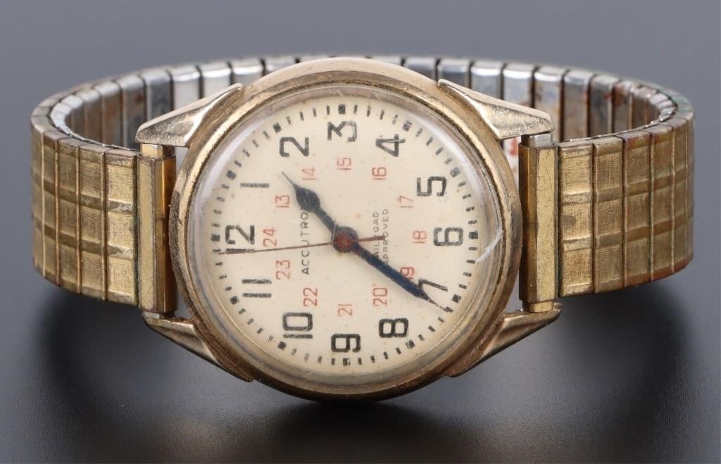 VINTAGE BULOVA ACCUTRON RAILROAD APPROVED WATCH: Vintage Bulova Accutron 214 Railroad Approved M4 10K GF Gold filled Wristwatch Bulova Mens Weight: 64.22 Grams Size: 30mm Condition: Very Fine
