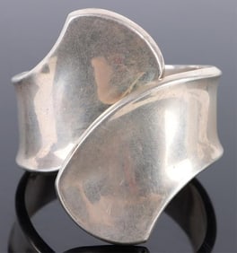 MEXICAN STERLING SILVER LADIES CUFF BRACELET