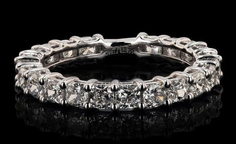 1.84CTW DIAMOND PLATINUM LADIES RING