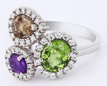 3.80CTW MULTI-COLOR SAPPHIRE & DIA 18K GOLD RING