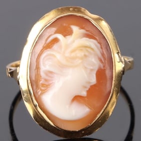 VINTAGE 18K YELLOW GOLD CAMEO SOLITARE LADIES RING