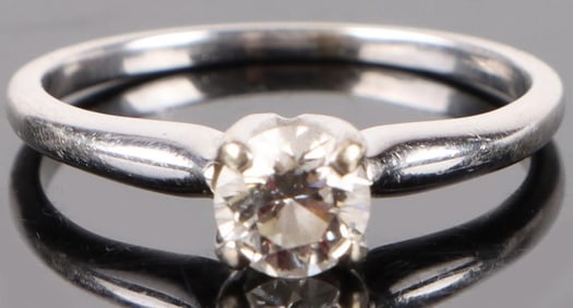 18K 0.40CT NATURAL DIAMOND SOLITAIRE VS G-H