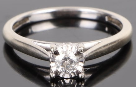 14K WHITE GOLD ROUND DIAMOND SOLITAIRE RING