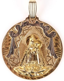 18K YELLOW GOLD ETCHED CARIDAD DEL COBRE PENDANT