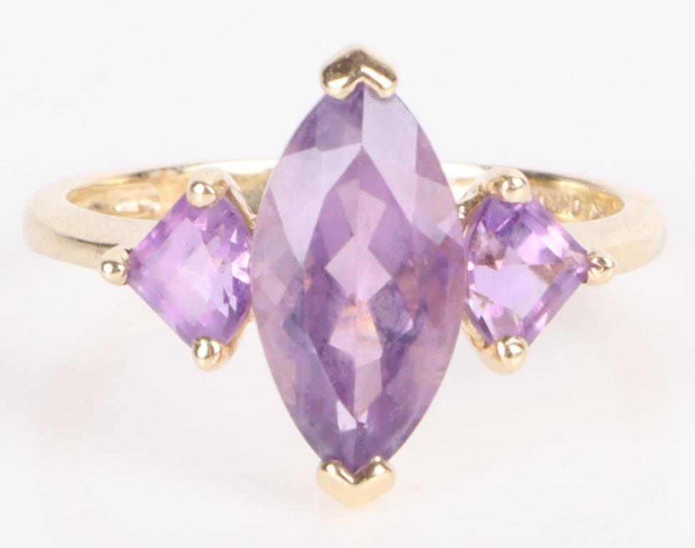 PURPLE AMETHYST 14K YELLOW GOLD LADIES RING (1 of 3)