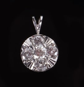 1.10CTW ROUND DIAMONDS 14K WHITE GOLD PENDANT