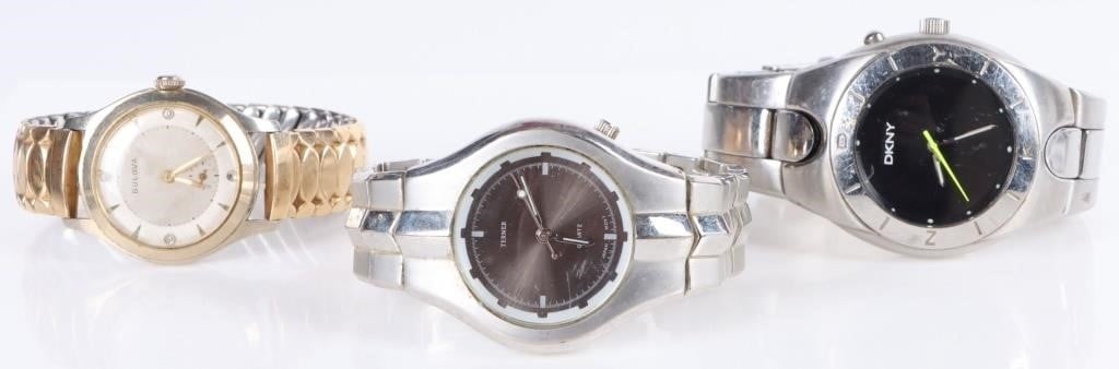 ASSORTED SILVER & GOLD TONE MEN'S WRISTWATCHES (3): Assorted silver & gold tone men's wristwatches (3) to include: DKNY, Terner & Bulova.Stainless steel Wristwatch MensWeight: 309.78 Grams totalCondition: Fine