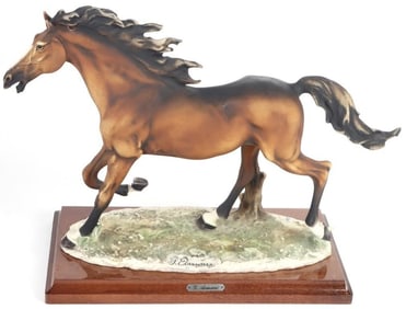 GIUSEPPE ARMANI CAPODIMONTE HORSE SCULPTURE