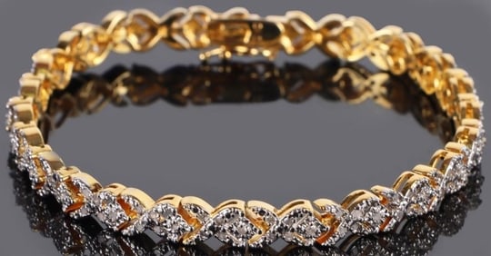 1.0CTW DIAMOND GOLD-TONED LADIES BRACELET