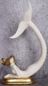 STUNNING GOLD ACCENT MERMAID STATUETTE