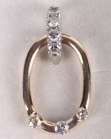 2CTW DIAMOND & 14K GOLD OVAL LADIES PENDANT