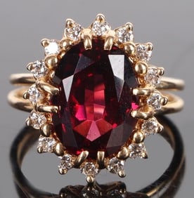 18K YELLOW GOLD GARNET DIAMOND LADIES RING