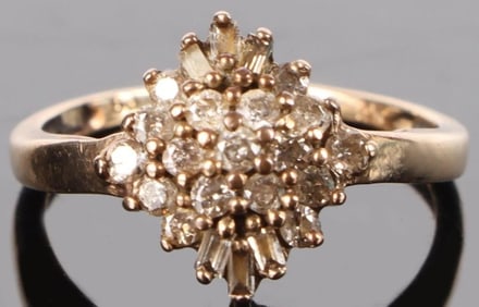 10K YELLOW GOLD ANTIQUE CLUSTER DIAMOND RING