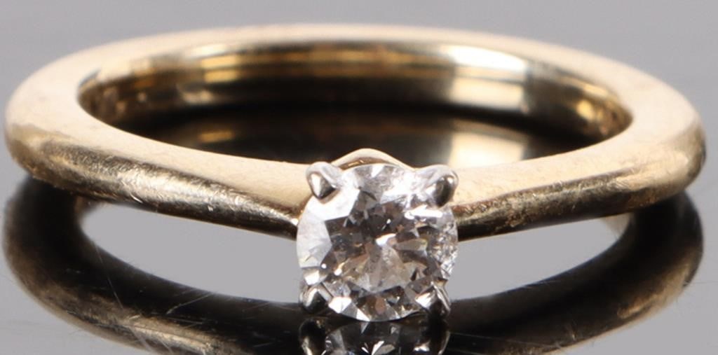 0.25CT SOLITAIRE DIAMOND 14K YELLOW GOLD RING (1 of 3)