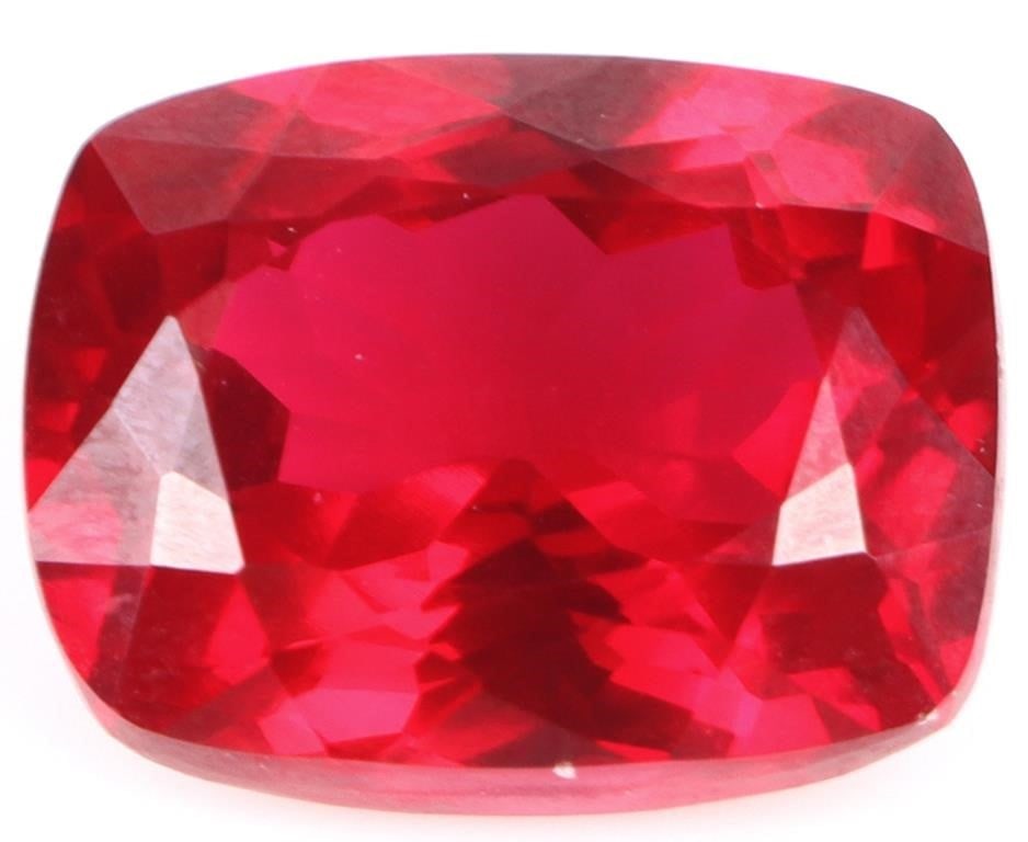 22.0CT LARGE CUSHION-CUT RED RUBY GEMSTONE (1 of 4)