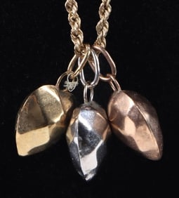 10K TRI-TONE GOLD PUFF HEART LADIES NECKLACE.