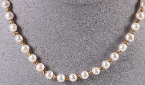 14K YELLOW GOLD WHITE PEARL LADIES NECKLACE