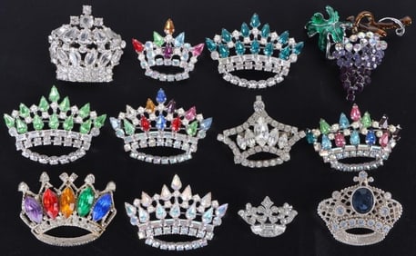 ASSORTED GEMSTONE SILVER COLORED ORNATE PINS