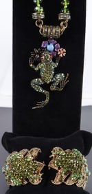 KIRKS FOLLY ORNATE GREEN GEM FROG JEWELRY SET