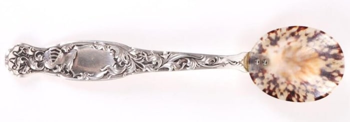 ANTIQUE 1905 WHITING STERLING SILVER SHELL SPOON