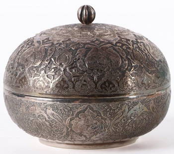 ANTIQUE ESFAHAN PERSIAN .84 SILVER TRINKET BOWL: Antique Esfahan Persian .84 Silver Trinket BowlSize: 3.75 X 3.75 X 3"Condition: Very fine. See images.