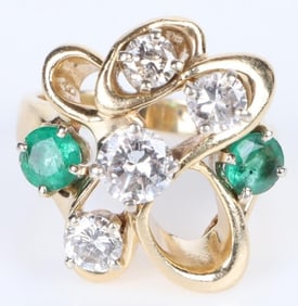 14K YELLOW GOLD DIAMOND & EMERALD LADIES RING