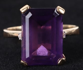 9.0CT AMETHYST & DIAMOND 14K GOLD LADIES RING