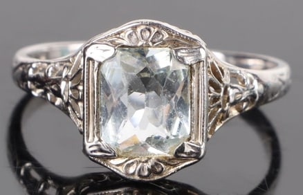 ANTIQUE AQUAMARINE 14K WHITE GOLD LADIES RING