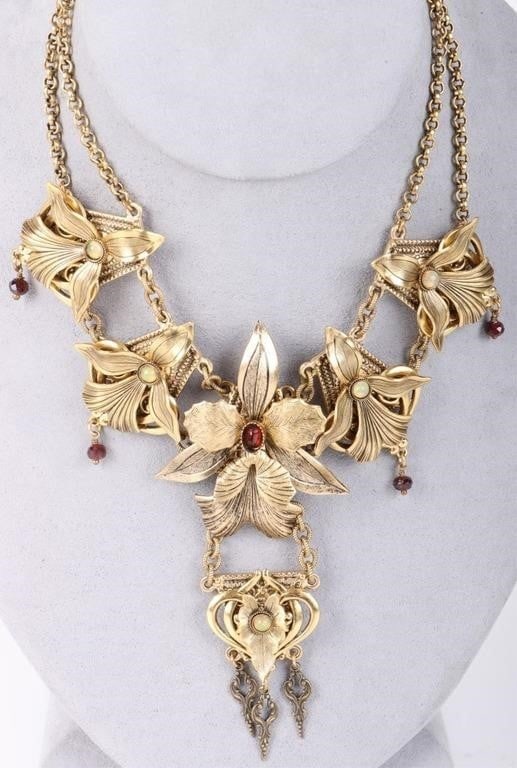BEAUTIFUL ART NOUVEAU INTRICATE ORCHID NECKLACE (1 of 5)