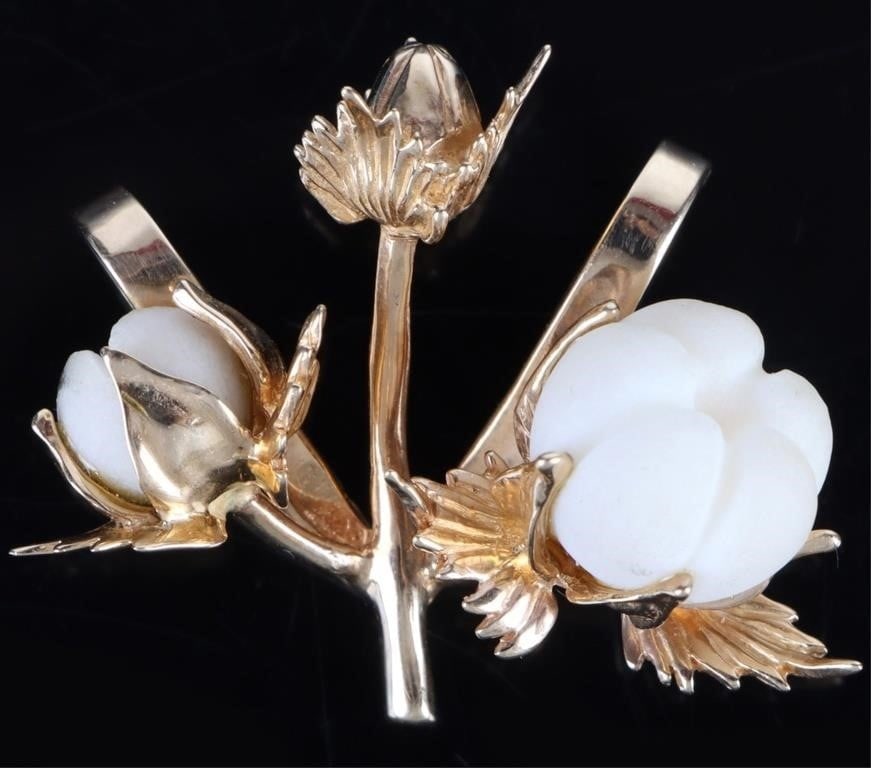 14K YELLOW GOLD COTTON LADIES PENDANT: 14k yellow gold cotton ladies pendant. Weight: 10.82 Grams Size: 1.25" length Condition: Very fine.