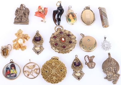 ANTIQUE METAL PENDANTS COLLECTION (18)