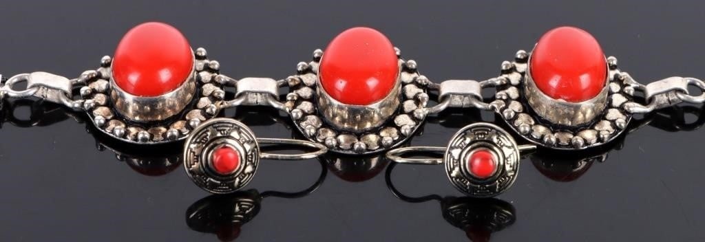 STERLING SILVER RED CORAL BRACELET & EARRINGS: Sterling silver red coral bracelet and earrings matching ladies jewelry Weight: 20.8 Grams Size: 8.0" Largest Condition: Very fine.