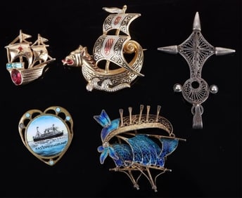 BEAUTIFUL DETAILED NAUTICAL BROOCHES & PENDANT (5)