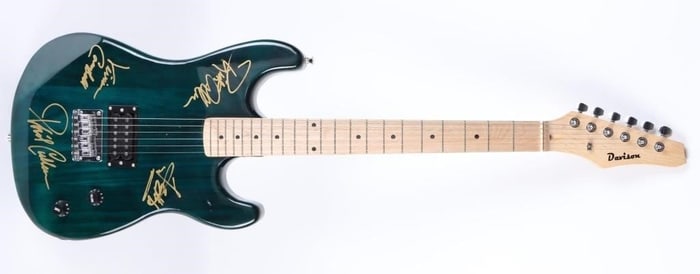 DEF LEPPARD SIGNED DAVIDSON HARDTAIL SOLID BODY
