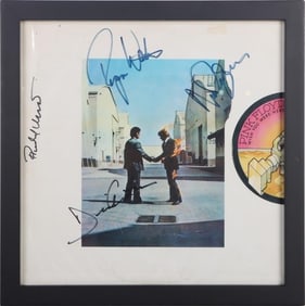 PINK FLOYD ENTIRE BAND AUTOGRAPHED ALBUM COVER
