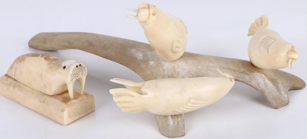 INUIT NATIVE ALASKAN CARVED BONE SEAL ART