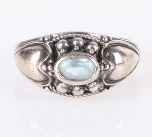 VINTAGE BLUE TOPAZ STERLING SILVER LADIES RING