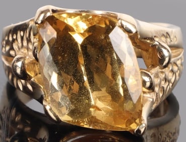 14K YELLOW GOLD SPINEL LADIES UNIQUE RING