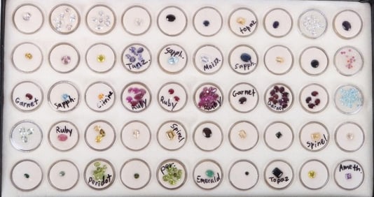 ~300CTW ASSORTED SEMI-PRECIOUS GEMSTONE LOT
