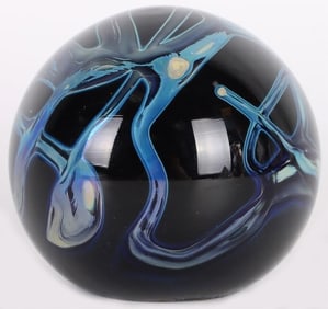 BEAUTIFUL ART GLASS BALL SIGNED JOE FLECK