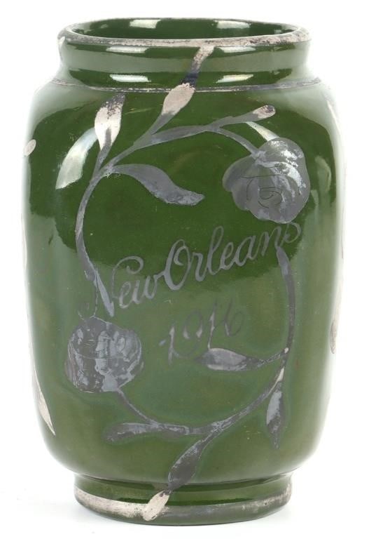 REX 1916 ANTIQUE MARDI GRAS KREWE CERAMIC FAVOR: Rex 1916 Antique Mardi Gras Krewe ceramic favor.Size: 5.25" TallCondition: Wear commensurate with age.