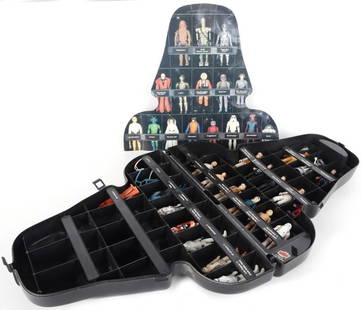 1978 ORIGINAL STAR WARS ACTION FIGURES & CASE: 1978 original star wars action figures and case to include 21 figurines total. Figurines range from 1977-1980. Figures include Luke Skywalker, Ben-Kenobi, Stormtrooper, Assistant Medical Droid, Lando