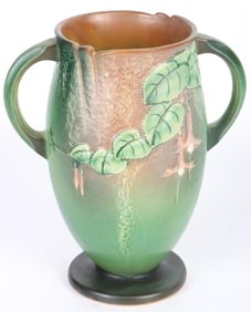 VINTAGE ROSEVILLE POTTERY FUCHSIA 901-10 VASE