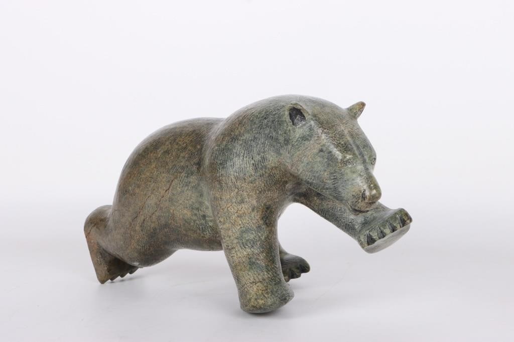 6.6 KG SOLID GREEN JADE CARVED BEAR STATUE (1 of 4)