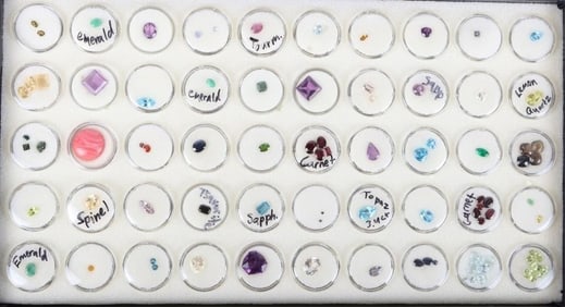 ~300CTW ASSORTED SEMI-PRECIOUS GEMSTONE LOT
