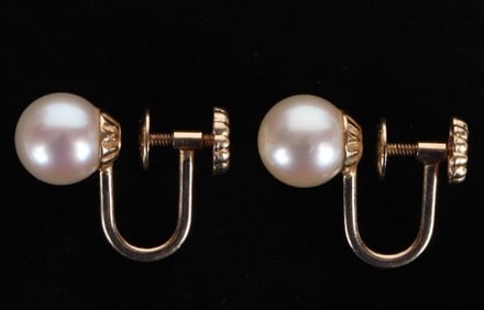 7.5MM WHITE PEARL 14K YELLOW GOLD LADIES EARRINGS