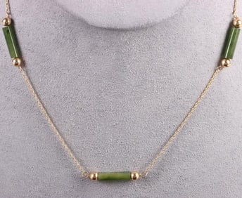 14K YELLOW GOLD GREEN NEPHRITE LADIES NECKLACE