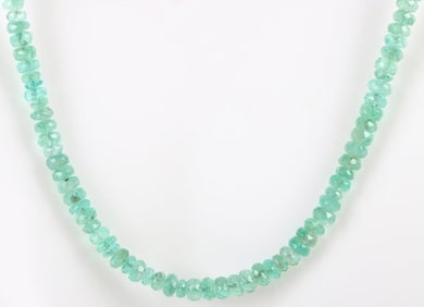 EMERALD BEADED STERLING-CLASPED CHOKER NECKLACE