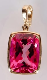 STUNNING 10K YG ~4CT PINK TOPAZ LADIES PENDANT