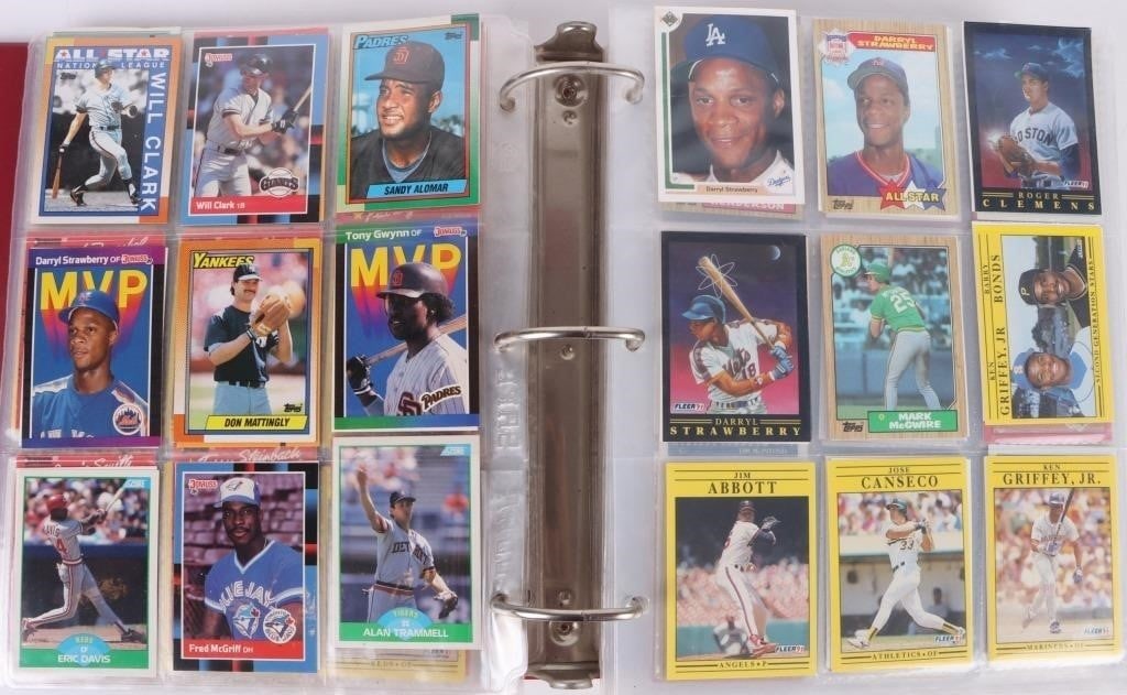 1991-1992 BASEBALL TRADING CARDS LOT OF 702: 1991-1992 Fleer & Topps baseball trading cards lot of 702 to include such players as Darryl Strawberry, Roger Clemons, Jose Canseco, Ken Griffey Jr, Barry Bonds, Mark McGwire, Bo Jackson, Cal Ripken J